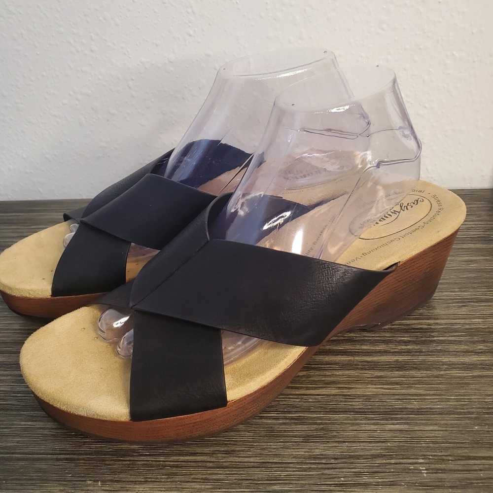 Women's Easy Works By Easy Street Slip Resistant Black Wedge Sandals Sz 10M